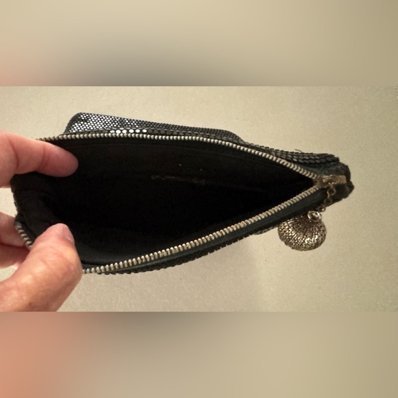 VINTAGE: Lumured | metal mesh clutch bag. - Picture 5 of 12